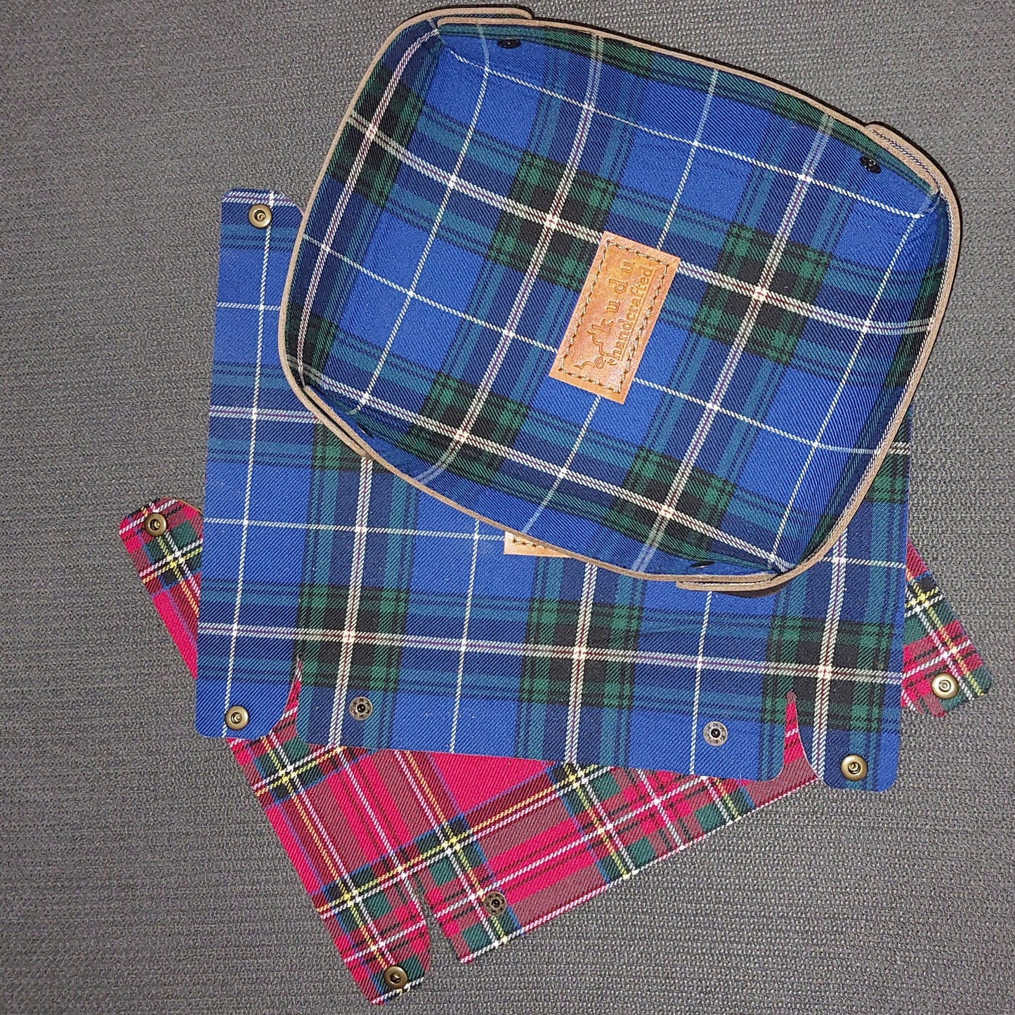 VT01 - Valet Tray with Lining